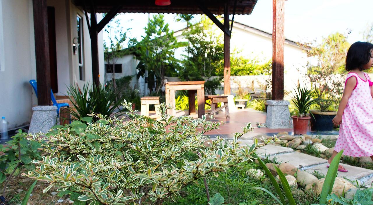 Family Lodge 25 Kota Bharu Extérieur photo